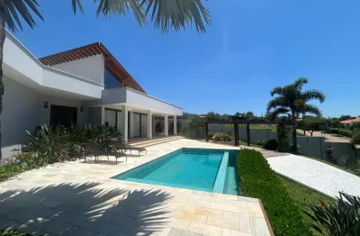 Casa térrea de alto padrão – projeto assinado por milena nazatto - chácaras união