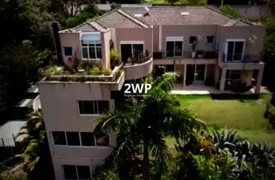 Sensacional casa triplex em santana de parnaíba. natureza e modernidade