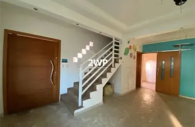 Casa à venda ou para alugar com 3 quartos, 2 suítes, em boqueirão, santos - sp