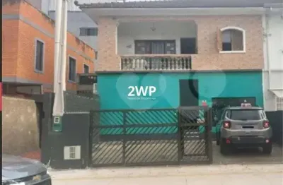 Ponto comercial com 8 salas para alugar no Gonzaga, Santos 