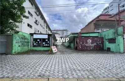 Casa comercial à venda na Vila Belmiro, Santos 