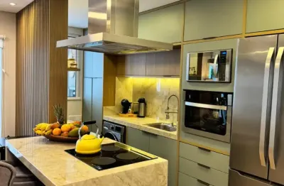 Apartamento em perfeito estado, mobiliado, equipado e decorado