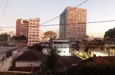 Excelente casa 4 quartos + 2 kitnets uma excelente varanda com uma bela vista para o parque moscoso