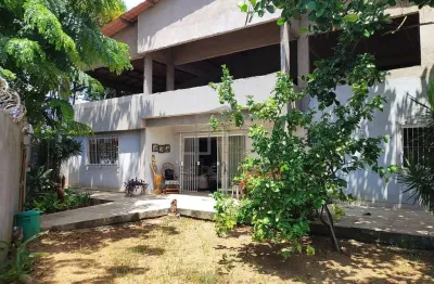 Casa luxo em busca de um dono, à venda, em jaburuna, localização privilegiada, vila velha, es