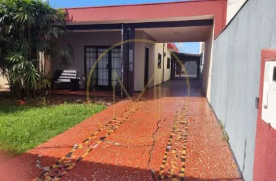 Casa com 4 quartos à venda na Rua Antônio Carniel, 283, Zona 05, Maringá