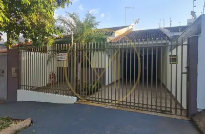 Locação | casa, com 3 dormitórios em jardim paulista, maringá