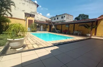 Casa em condomínio fechado - 3 quartos à venda com piscina - taquara