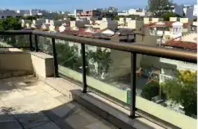 Cobertura exclusiva na gleba a com piscina privativa e vista livre