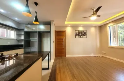 Lindo apartamento 2 dormitórios todo reformado no bairro moinhos.