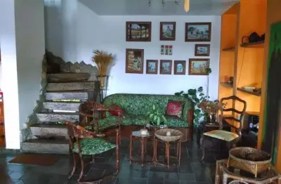 Chácara / sítio com 3 quartos à venda na Rua Olímpio Faustino, Camburi, São Sebastião