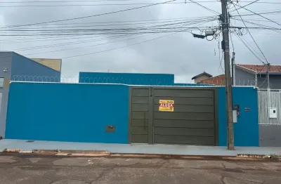 Casa com 3 quartos para alugar na Travessa Ilha Bela, 274, Coophamat, Campo Grande