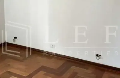 Apartamento com 3 quartos à venda na Rua Barão de Tefé, --, Água Branca, São Paulo