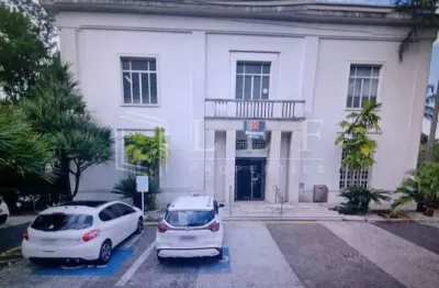 Casa comercial para alugar na Avenida Brasil, --, Jardim América, São Paulo