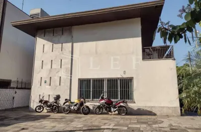 Casa comercial à venda na Avenida Brasil, --, Jardim América, São Paulo