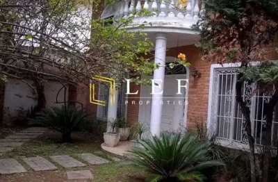 Casa com 4 quartos à venda na Rua Senador João Lira, --, Pacaembu, São Paulo