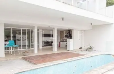 Casa com 4 quartos à venda na Rua Sílvio Portugal, --, Pacaembu, São Paulo