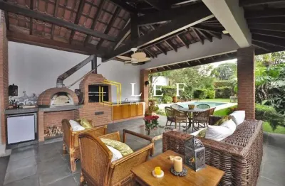 Casa com 4 quartos para alugar na Rua Antônio de Andrade Rebelo, 206, Jardim Morumbi, São Paulo