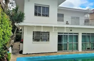 Casa com 4 quartos à venda na Rua Itabaquara, --, Pacaembu, São Paulo