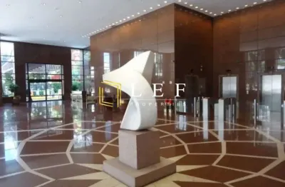 Casa comercial para alugar na Avenida Presidente Juscelino Kubitschek, --, Itaim Bibi, São Paulo