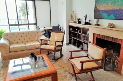 Casa com 4 quartos à venda na Rua Traipu, --, Pacaembu, São Paulo