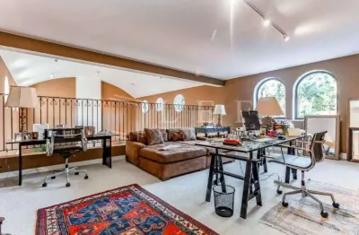 Casa com 4 quartos para alugar na Rua Caixanas, 111, Jardim Guedala, São Paulo