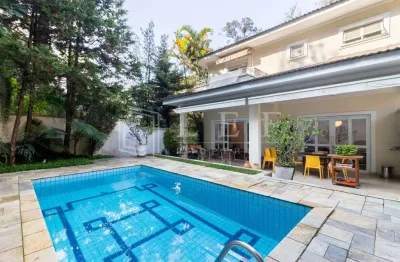 Casa em condomínio fechado com 4 quartos à venda na Rua Barão de Pirapama, --, Jardim Guedala, São Paulo
