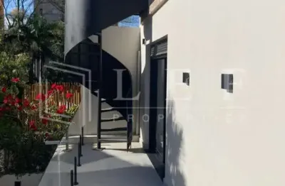 Casa em condomínio fechado com 4 quartos à venda na Rua do Símbolo, --, Jardim Ampliação, São Paulo
