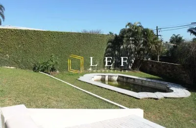 Casa com 4 quartos para alugar na Avenida Albert Einstein, --, Jardim Leonor, São Paulo