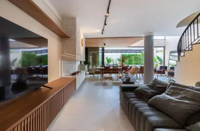 Casa com 4 quartos para alugar na Rua Quintana, --, Cidade Monções, São Paulo