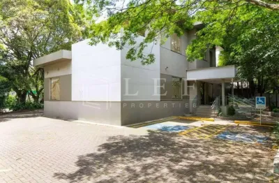 Casa comercial para alugar na Avenida Brasil, --, Jardim América, São Paulo