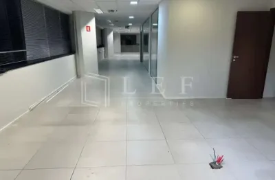 Casa comercial à venda na Avenida Paulista, --, Bela Vista, São Paulo