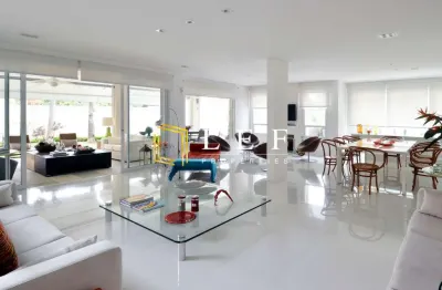 Casa com 3 quartos à venda na Rua Marcelo Mistrorigo, 272, Jardim Leonor, São Paulo