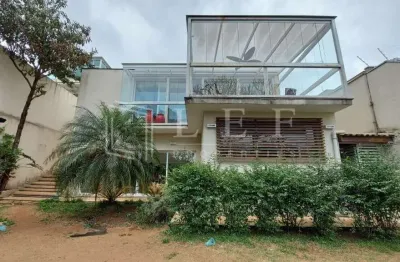 Casa com 4 quartos à venda na Rua Bragança, --, Pacaembu, São Paulo
