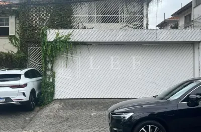Casa com 2 quartos à venda na Rua Dona Maria Carolina, --, Jardim Paulistano, São Paulo