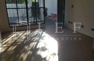 Casa com 2 quartos à venda na Rua Massaranduba, --, Vila Monte Alegre, São Paulo