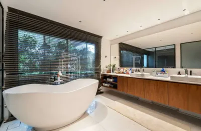 Casa em condomínio fechado com 4 quartos à venda na Rua Arquiteto Jaime Fonseca Rodrigues, --, Alto de Pinheiros, São Paulo