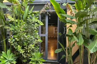 Casa comercial para alugar na Rua Pereira Leite, --, Sumarezinho, São Paulo