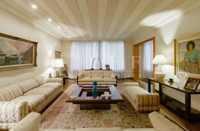 Casa com 4 quartos à venda na Rua Argentina, --, Jardim América, São Paulo