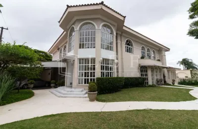 Casa com 5 quartos para alugar na Rua Maracaibo, --, Cidade Jardim, São Paulo