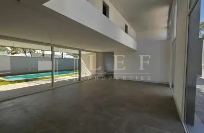 Casa em condomínio fechado com 4 quartos à venda na Rua José Gambarini, --, Jardim Cordeiro, São Paulo