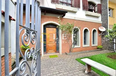 Casa com 3 quartos à venda na Rua Pereira Caldas, --, Jardim da Glória, São Paulo