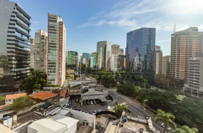 Apartamento com 2 quartos à venda na Avenida Santo Amaro, --, Vila Nova Conceição, São Paulo