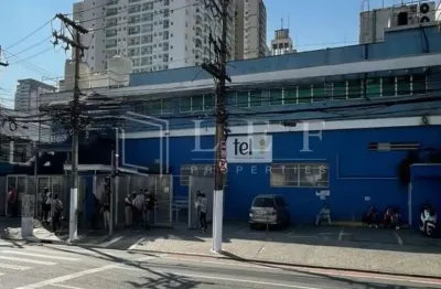 Casa comercial para alugar na Avenida Marquês de São Vicente, --, Barra Funda, São Paulo