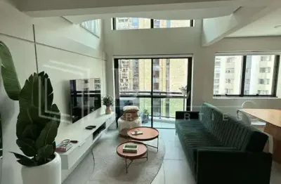 Flat com 2 quartos para alugar na Avenida Ibijaú, --, Moema, São Paulo
