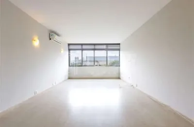 Apartamento com 2 quartos à venda na Rua Hans Nobiling, --, Jardim Europa, São Paulo