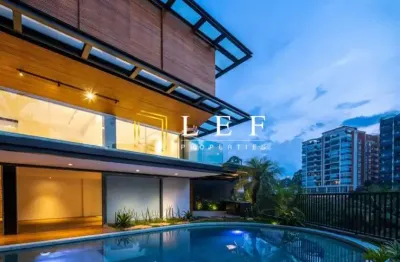 Casa com 4 quartos à venda na Rua Oagy Kalile, --, Jardim Vitoria Regia, São Paulo