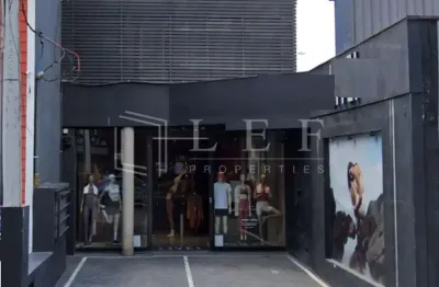 Casa comercial para alugar na Alameda Jauaperi, --, Moema, São Paulo