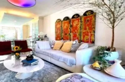 Apartamento com 3 quartos para alugar na Rua Marquês de Sabará, --, Real Parque, São Paulo