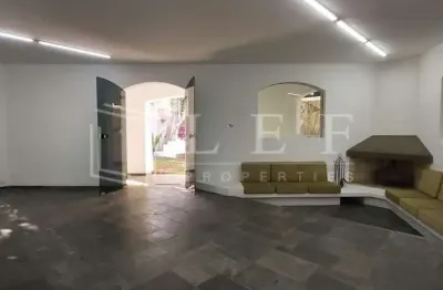 Casa comercial à venda na Avenida Valdemar Ferreira, --, Butantã, São Paulo
