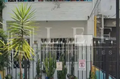Casa com 2 quartos à venda na Rua Padre Carvalho, --, Pinheiros, São Paulo